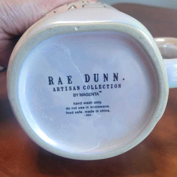 Rae Dunn holiday mug - Picture 2 of 3